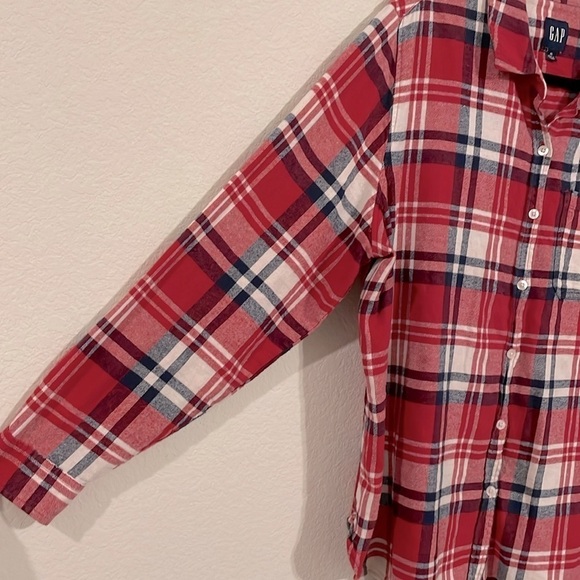 Gap Women's Flannel Button Front Shirt XL Red Cotton Plaid Comfy Outdoor - Picture 9 of 16
